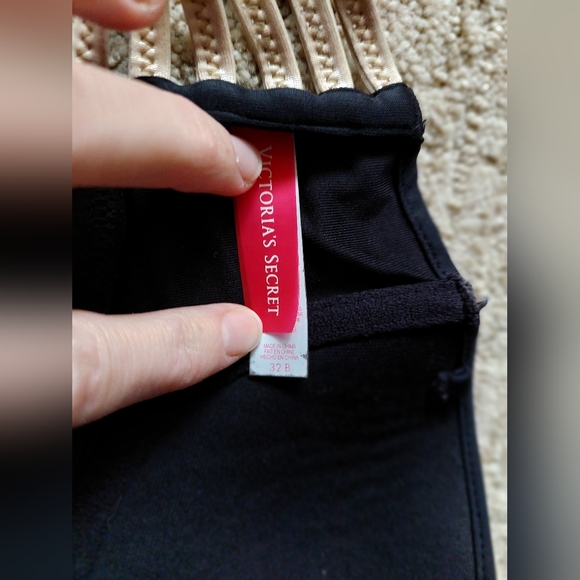 Victoria's Sectret Bikini - Picture 5 of 5